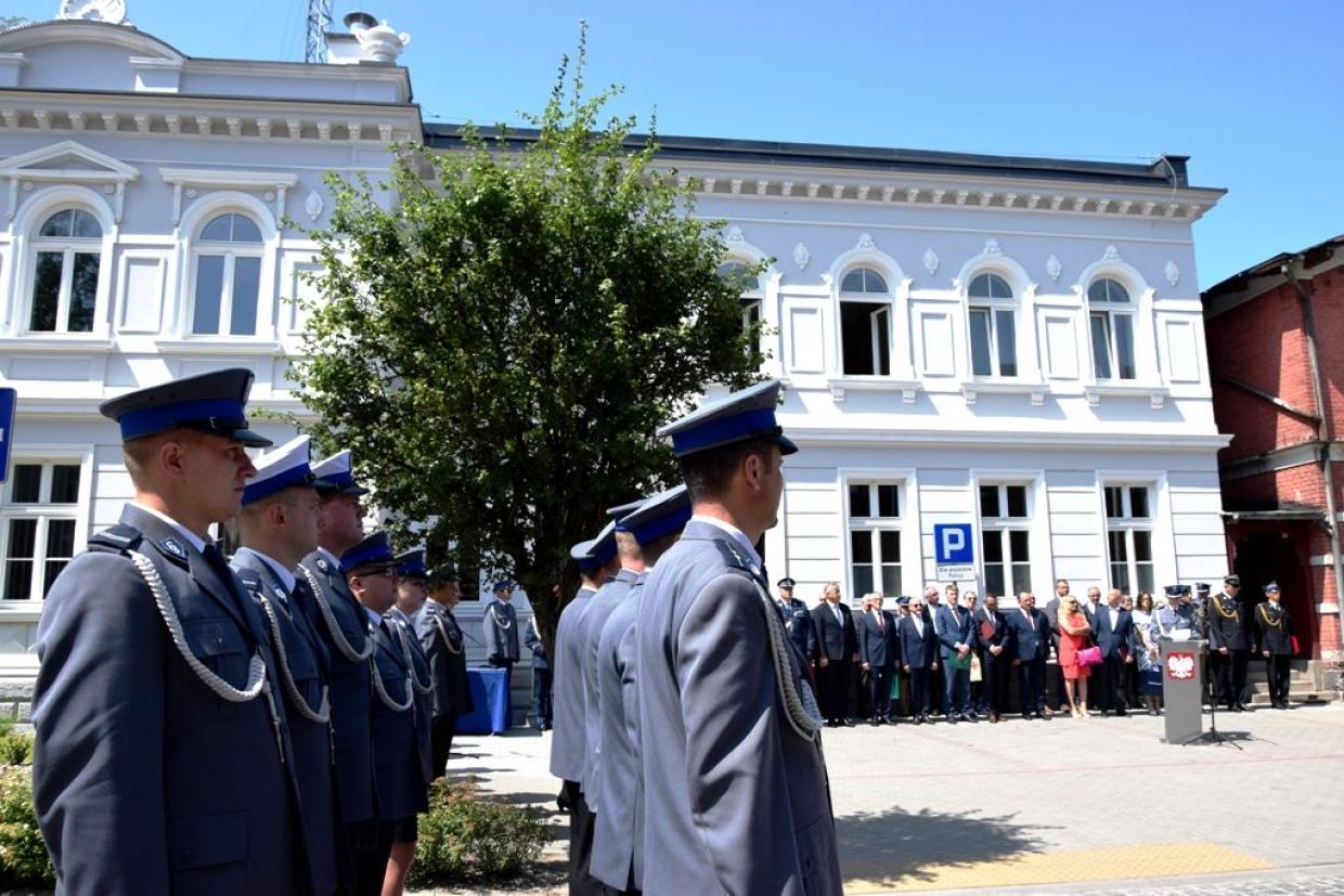 Kończysz szkołę średnią? Studia? Komenda Powiatowa Policji w Wąbrzeźnie zaprasza – dołącz do nas!