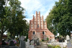 Kościół p.w. św. Magdaleny w Łobdowie, widok od strony prezbiterium