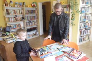 mała książka wielki człowiekprojektAsia_02.jpg