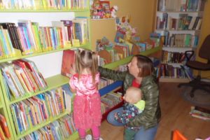 mała książka wielki człowiekprojektAsia_08.jpg