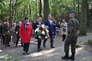 3. Uroczystości patriotyczno - religijne w Łopatkach