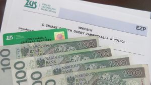 Emerycie i rencisto -poinformuj ZUS o zmianie adresu i rachunku bankowego. To ważne!1zdjęcie