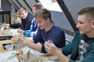 Uczniowie ZSO w "Centrum Chemii w Małej Skali" (7)