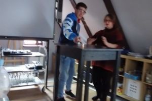Uczniowie ZSO w "Centrum Chemii w Małej Skali" (8)
