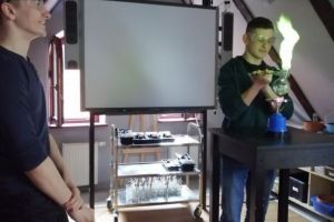 Uczniowie ZSO w "Centrum Chemii w Małej Skali" (11)