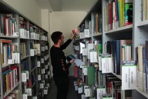 Uczniowie odbywający wakacyjny staż zawodowy (5)