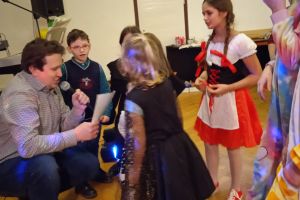 Bal karnawałowy dla rodzin zastępczych (14)