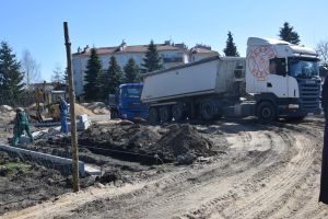 Stan budowy boisk przyszkolnych na dzień 29 marca (7)