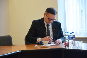 Podpisanie umowy na przebudowę drogi Trzcianek – Nowa Wieś Królewska (5)