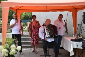 impreza na zakończenie lata w sołectwie łopatki