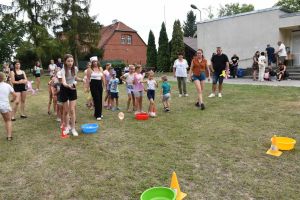 IMPREZA NA ZAKOŃCZENIE LATA W ŁOPATKACH www.gminaksiazki (8)