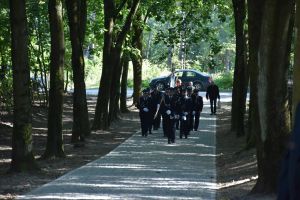Msza święta przy pomniku w łopatkach (2)