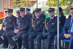 Uroczyste przekazanie sprzętu w Kurkocinie (1)