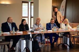 obrady starostów województwa podczas konwentu w powiecie toruńskim (1)