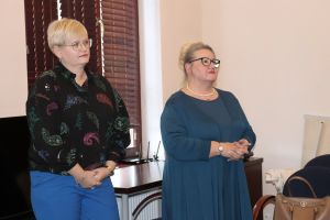 Wąbrzeźno. Aleksandra Kurek przeszła na emeryturę (od prawej), Małgorzata Grzybek nowym dyrektorem MiPBP. Uroczystość w...