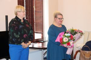 Wąbrzeźno. Aleksandra Kurek przeszła na emeryturę (od prawej), Małgorzata Grzybek nowym dyrektorem MiPBP. Uroczystość w...