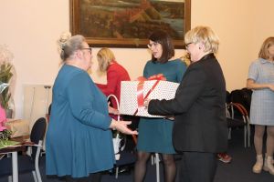 Wąbrzeźno. Aleksandra Kurek przeszła na emeryturę, Małgorzata Grzybek nowym dyrektorem MiPBP. Uroczystość w UM,8.11.2023 r.20