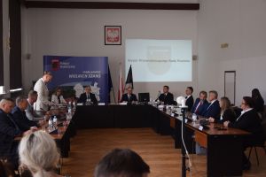 I sesja VII kadencji Rady Powiatu w Wąbrzeźnie (7)