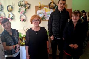 Śniadanie Wielkanocne w Środowiskowym Domu Samopomocy w Bliźnie.