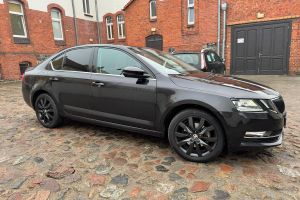 Samochód osobowy marki Skoda Octavia III 1.5 TSI MR`18 E6.