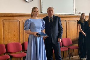 Uroczystość zakończenia roku maturzystów w Zespole Szkół Ogólnokształcących w Wąbrzeźnie