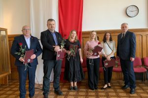 Uroczystość zakończenia roku maturzystów w Zespole Szkół Ogólnokształcących w Wąbrzeźnie
