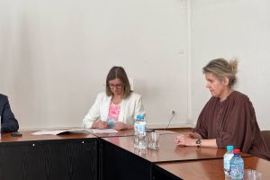 Podpisanie umowy na przebudowę drogi powiatowej nr 1701C Działowo - Stanisławki.