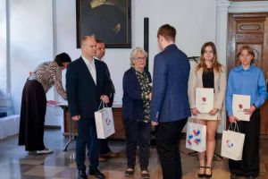 Gala podsumowująca XVII edycję wojewódzkiego konkursu historycznego "Oni tworzyli naszą historię"