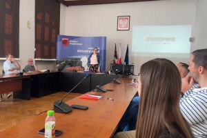 Próbna ewakuacja w Starostwie Powiatowym w Wąbrzeźnie