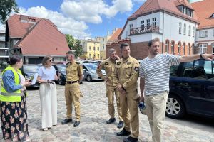 Próbna ewakuacja w Starostwie Powiatowym w Wąbrzeźnie