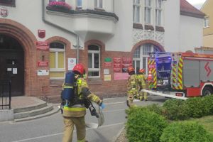 Próbna ewakuacja w Starostwie Powiatowym w Wąbrzeźnie