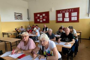 Seniorzy na badaniach lekarskich i testach sprawności fizycznej