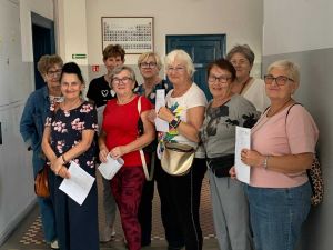 Seniorzy na badaniach lekarskich i testach sprawności fizycznej