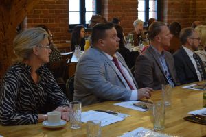 Uroczyste obchody Dnia Pracownika Socjalnego przez Powiatowe Centrum Pomocy Rodzinie w Wąbrzeźnie