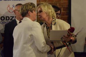 Uroczyste obchody Dnia Pracownika Socjalnego przez Powiatowe Centrum Pomocy Rodzinie w Wąbrzeźnie