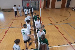 Powiatowe Igrzyska Dzieci w piłce siatkowej dziewcząt i chłopców