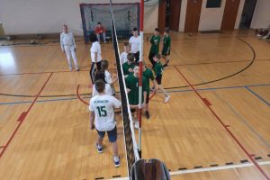 Powiatowe Igrzyska Dzieci w piłce siatkowej dziewcząt i chłopców