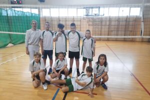 Powiatowe Igrzyska Dzieci w piłce siatkowej dziewcząt i chłopców