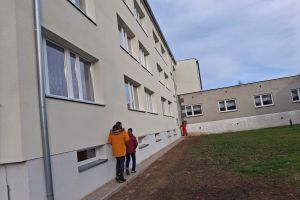 Budynek Specjalnego Ośrodka Szkolno-Wychowawczego we Wroniu po zakończonej termomodernizacji