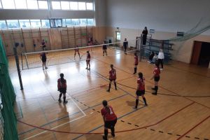 Powiatowe Igrzyska Młodzieży w piłce siatkowej dziewcząt