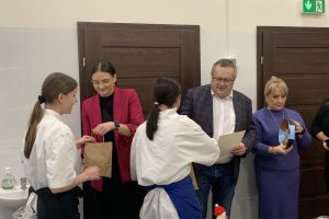 Konkurs kulinarny pod tytułem „Potrawy świąteczne” w Zespole Szkół w Wąbrzeźnie