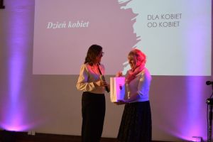 Dzień Kobiet "OD KOBIET DLA KOBIET" zorganizowane przez Stowarzyszenie Amazonek w Wąbrzeźnie