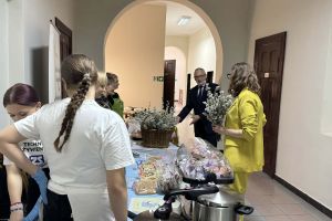 Kiermasz Wielkanocny w Starostwie Powiatowym w Wąbrzeźnie