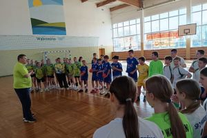 Powiatowe Igrzyska Dzieci w piłce ręcznej w Wąbrzeźnie