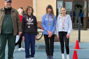 Powiatowe Drużynowe Biegi Przełajowe