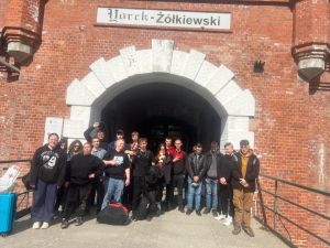 Uczniowie ZS w Wąbrzeźnie na wyjeździe edukacyjnym do Torunia