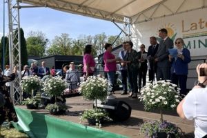 Targi "Lato na Wsi - Święto Smaku i Tradycji" w Minikowie