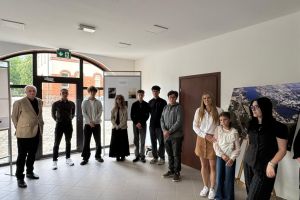 Uroczyste wręczenie nagród w konkursie fotograficznym „Powiat Wąbrzeski w obiektywie”