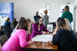 Konferencja "Siła Dialogu Kobiet" w Starostwie Powiatowym w Wąbrzeźnie