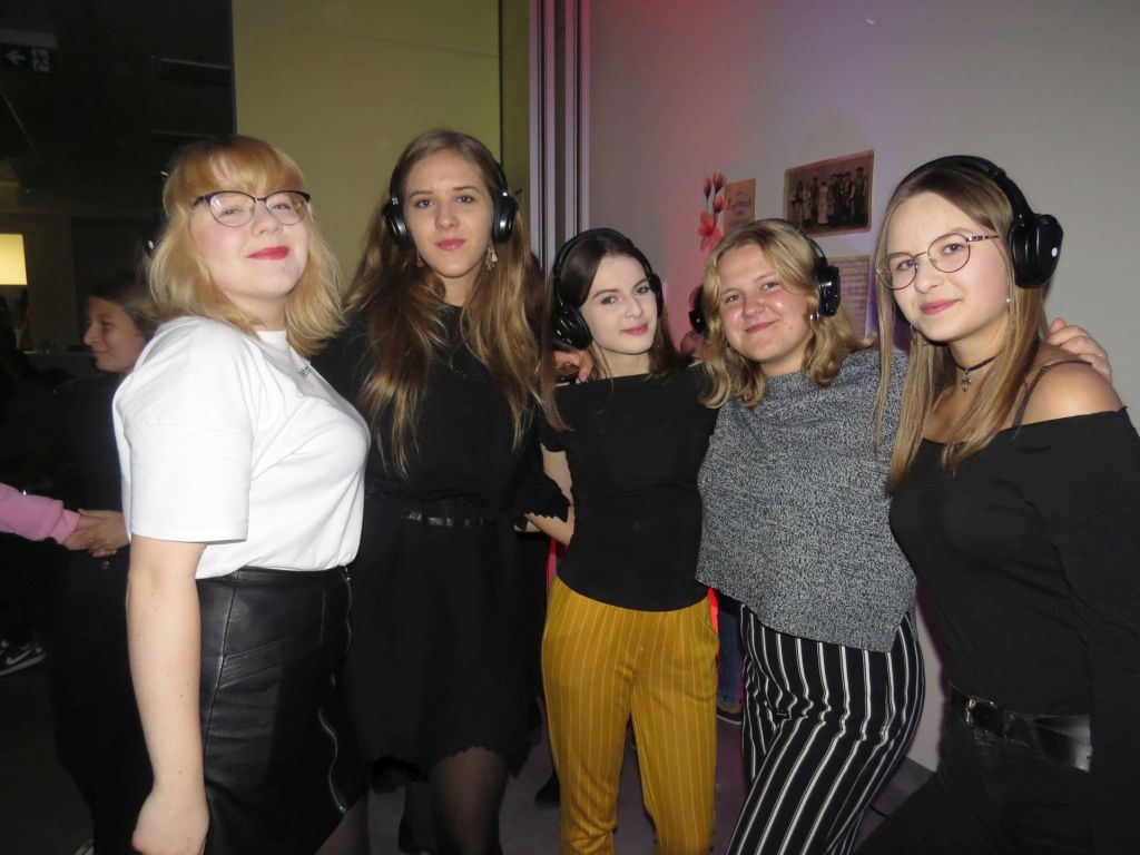 NOC BIBLIOTEK W WĄBRZEŹNIE